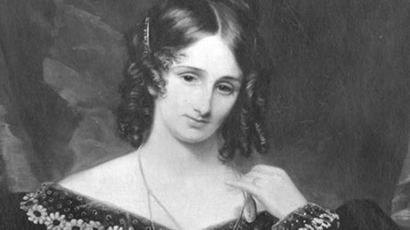 10 Great Women From Gothic Horror